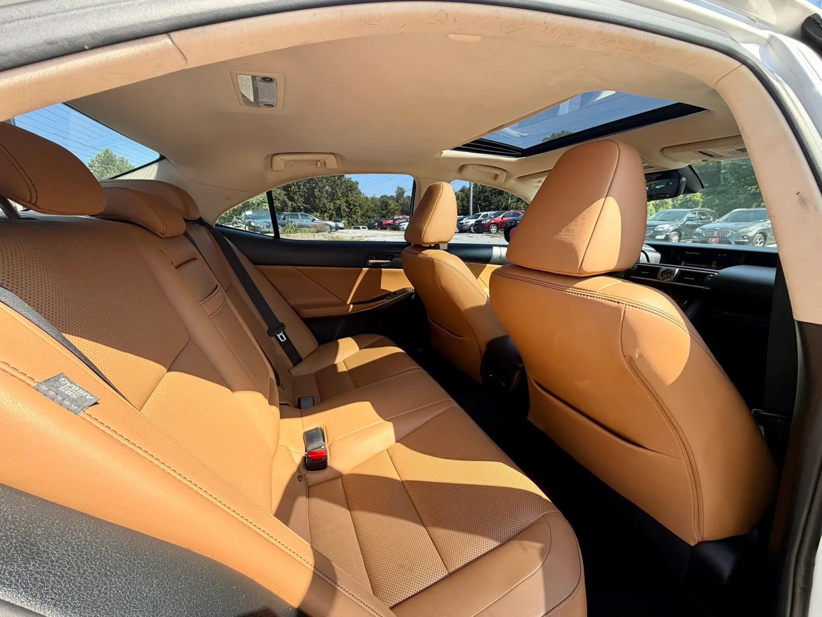 Used 2017 Lexus IS 200t RWD image 16