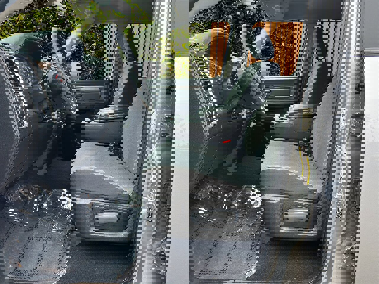 Used 2021 RAM 1500 Classic SLT image 8