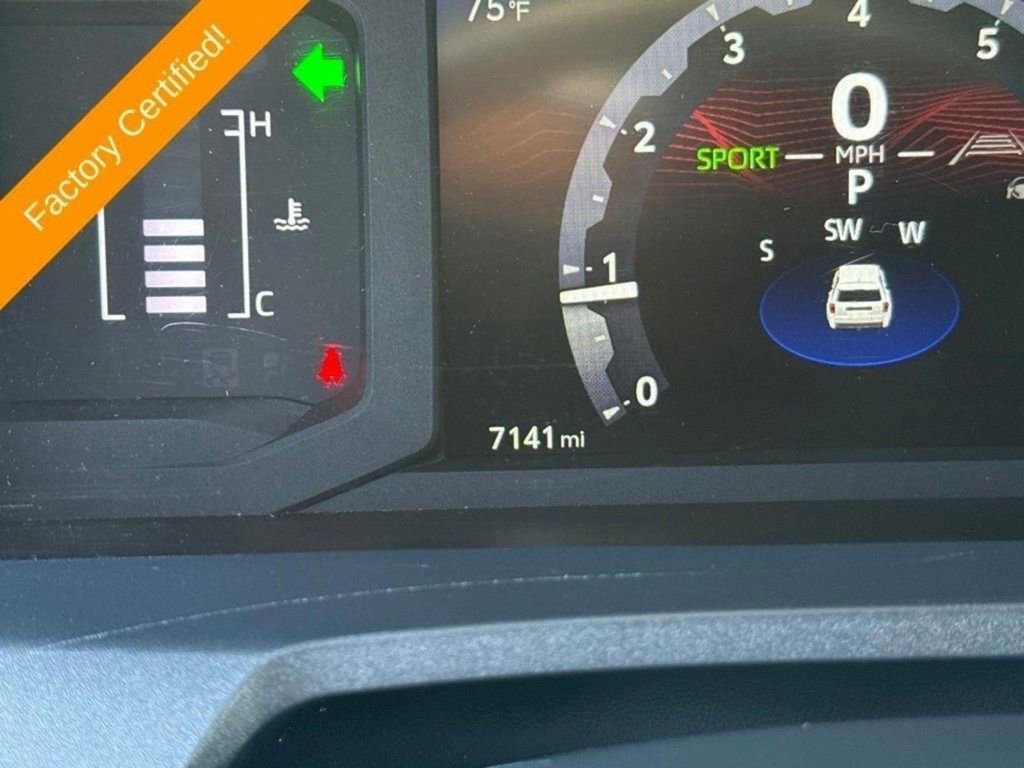 Used 2025 Toyota 4Runner SR5 image 18