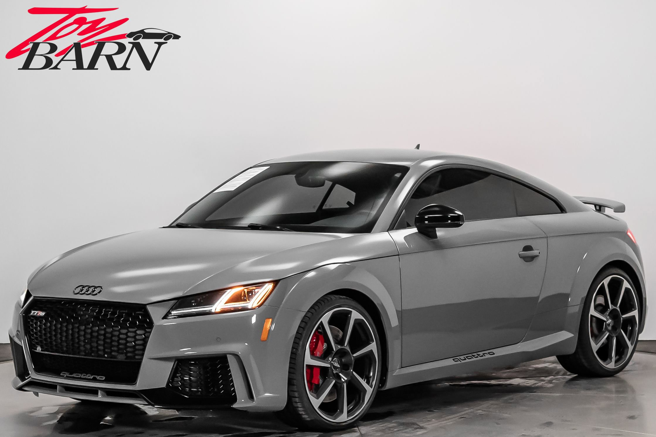 Used 2018 Audi TT RS w/ Technology Package image 1