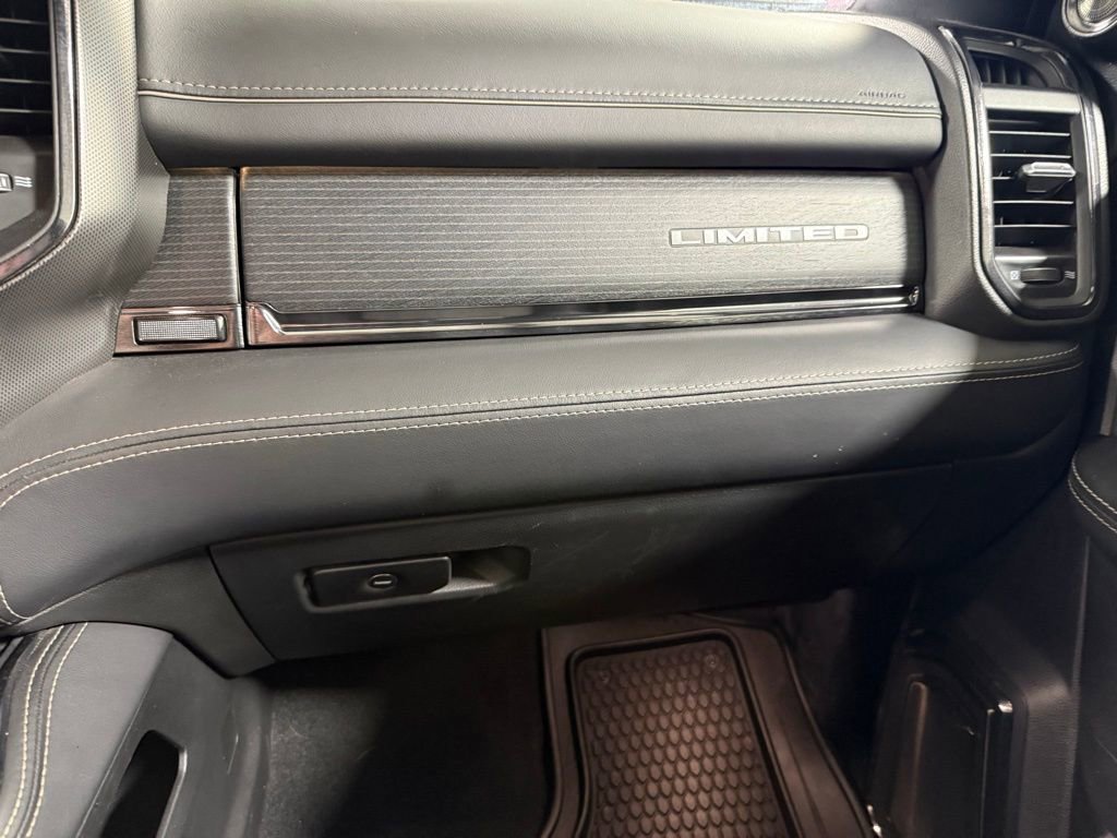 Used 2024 RAM 3500 Limited image 21