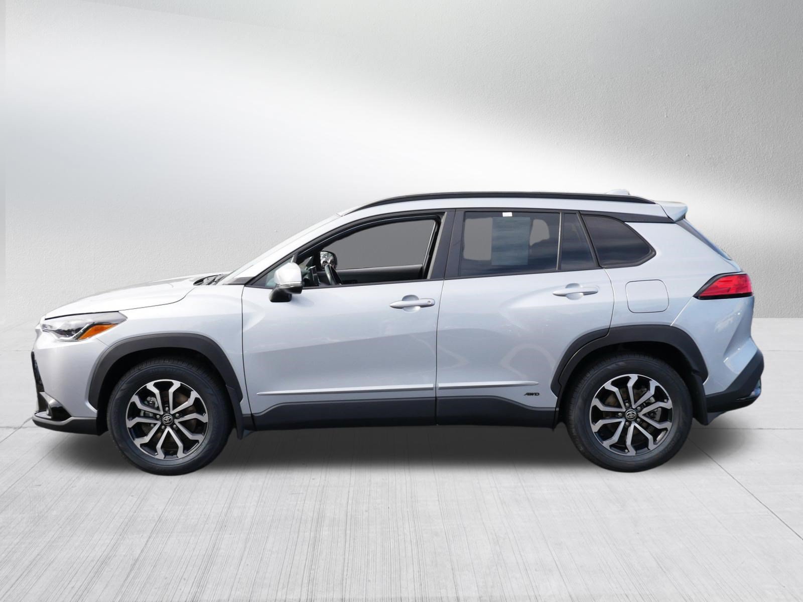 Certified 2023 Toyota Corolla Cross AWD Hybrid image 4
