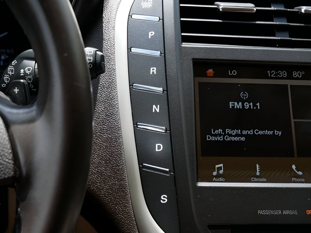 Used 2017 Lincoln MKC Select AWD/4WD image 22