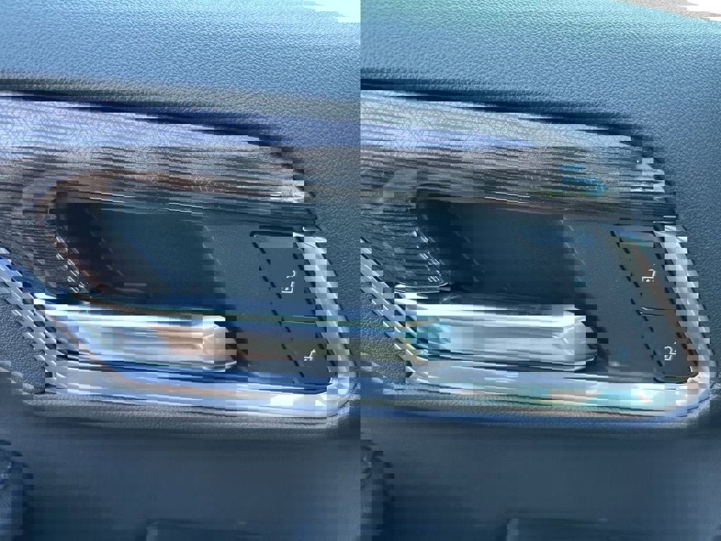 New 2026 Chevrolet Silverado 1500 LT image 24