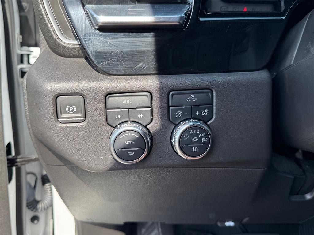 Used 2023 GMC Sierra 1500 Elevation AWD/4WD image 21