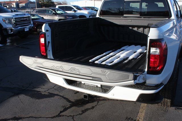 New 2025 GMC Canyon AT4 image 48