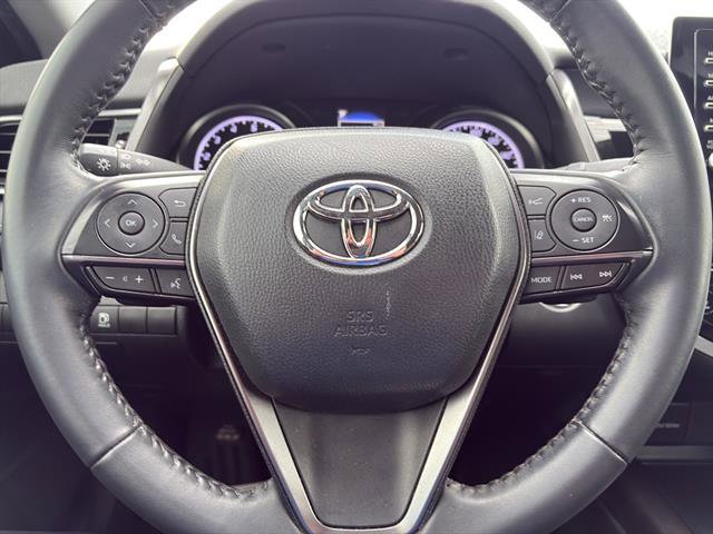 Used 2023 Toyota Camry SE w/ Convenience Package FWD image 16