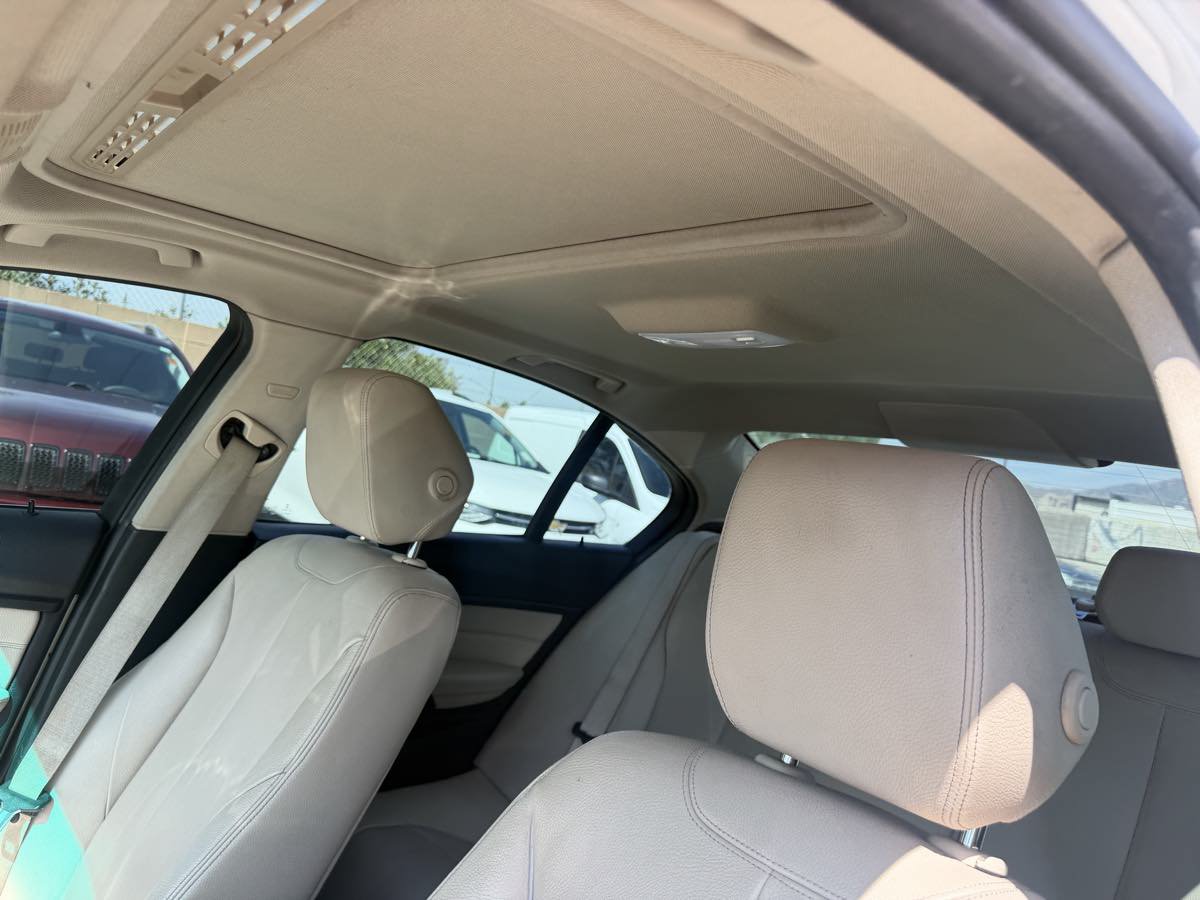 Used 2015 BMW 328i Sedan RWD image 21