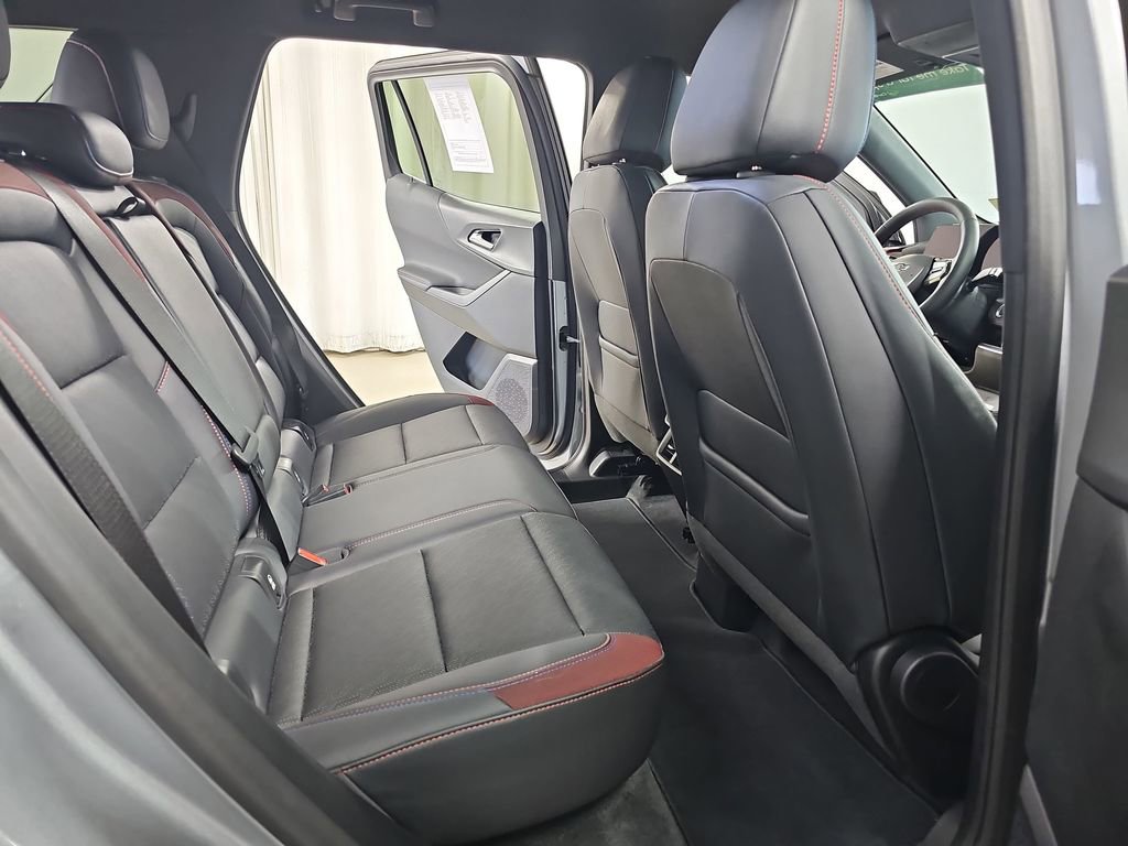 Used 2025 Chevrolet Equinox RS w/ Safety and Technology Package FWD image 14