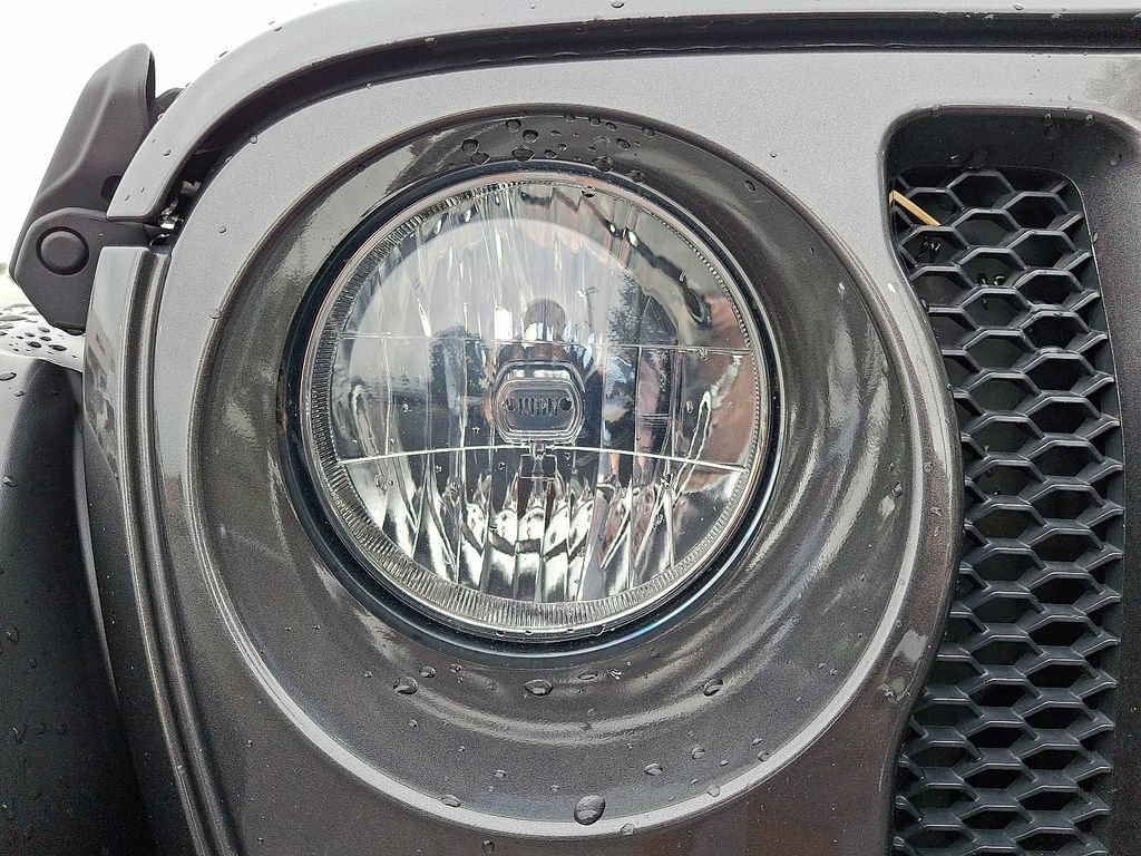 Used 2019 Jeep Wrangler Unlimited Sport S AWD/4WD image 9