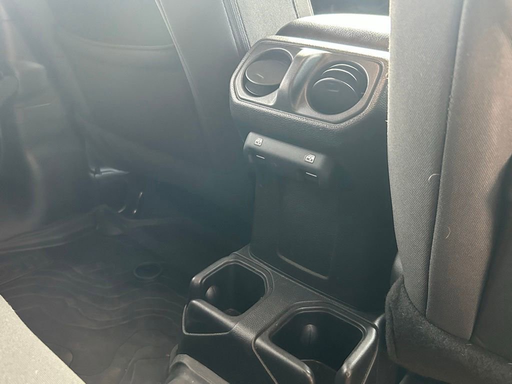 Used 2022 Jeep Wrangler Unlimited Sport AWD/4WD image 37