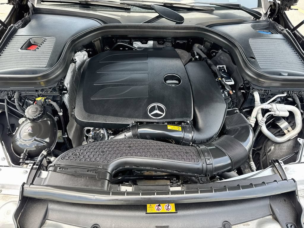Used 2022 Mercedes-Benz GLC 300 image 38