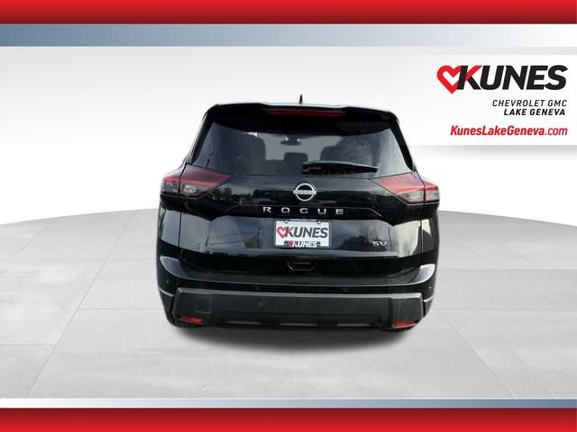 Used 2024 Nissan Rogue SV image 5