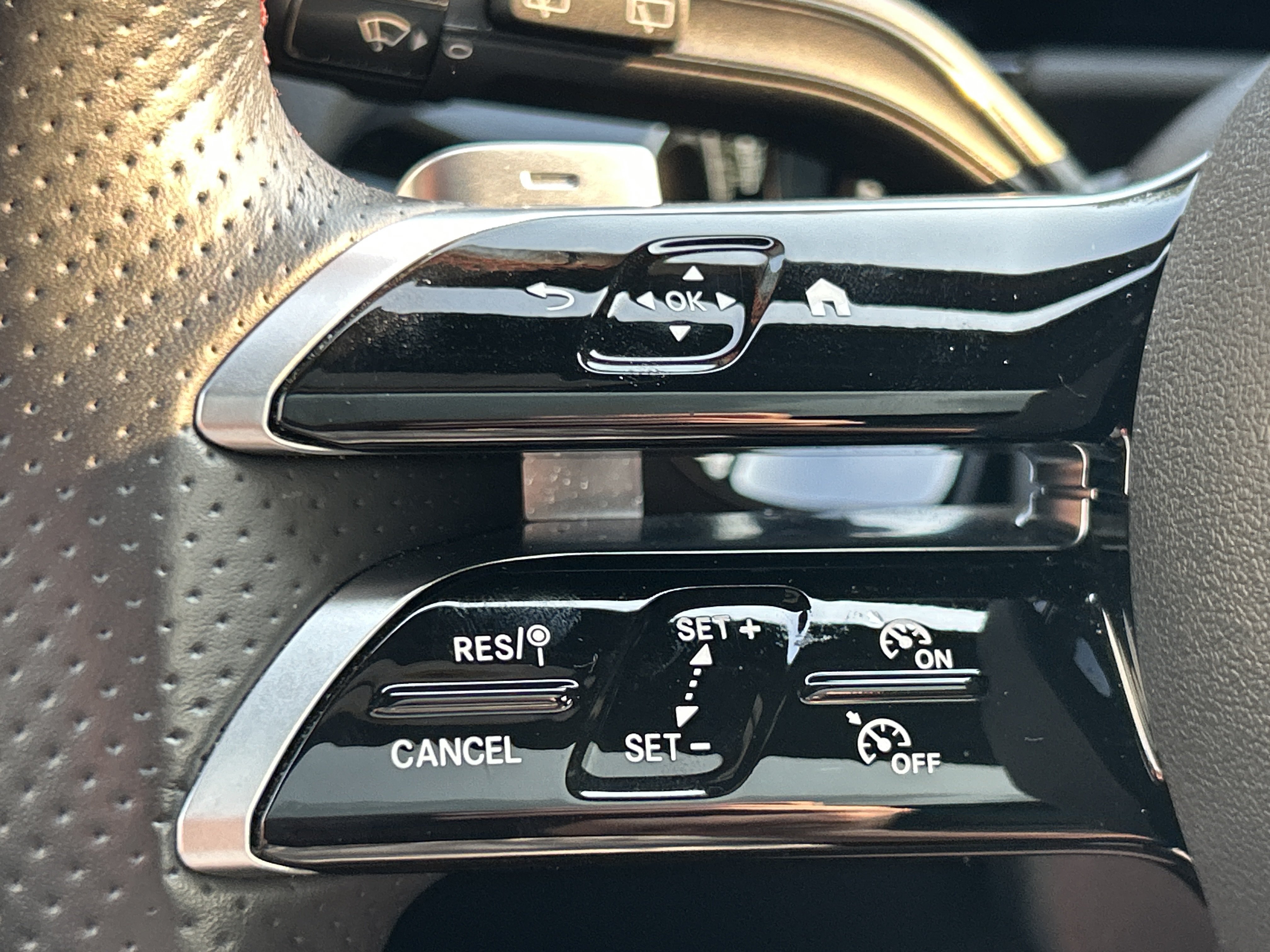Certified 2024 Mercedes-Benz GLA 250 image 27