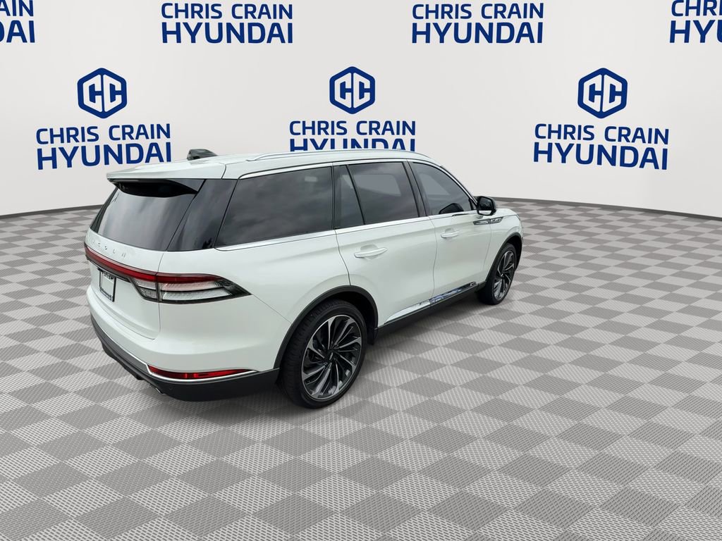 Used 2025 Lincoln Aviator Reserve w/ Equipment Group 201A AWD/4WD image 8