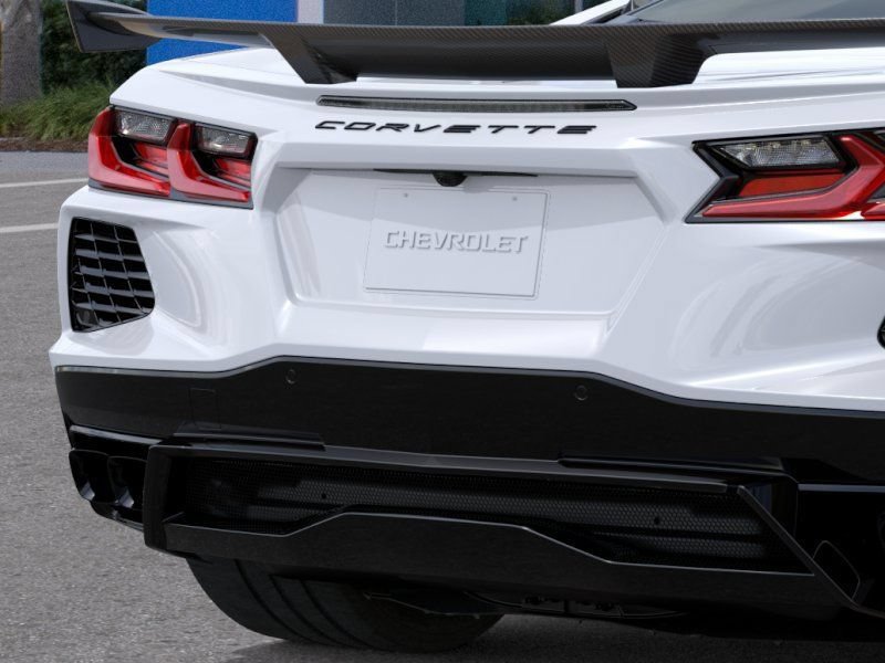 New 2027 Chevrolet Corvette Stingray Coupe w/ Battery Protection Package RWD image 24
