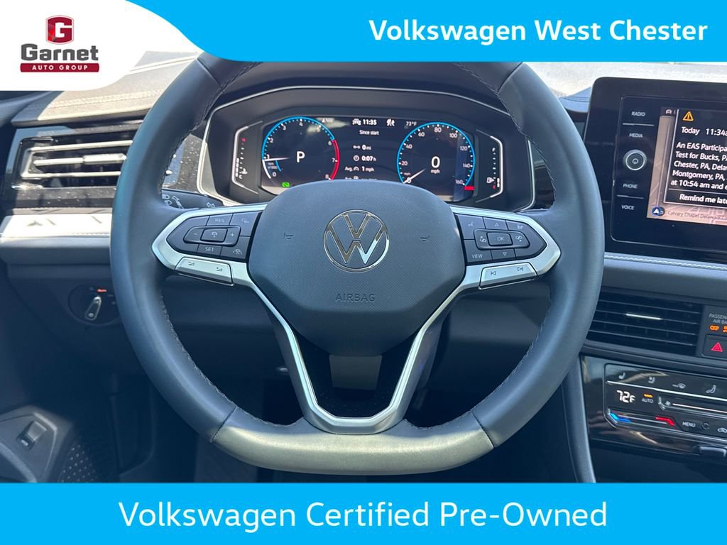 Used 2025 Volkswagen Jetta SEL FWD image 15