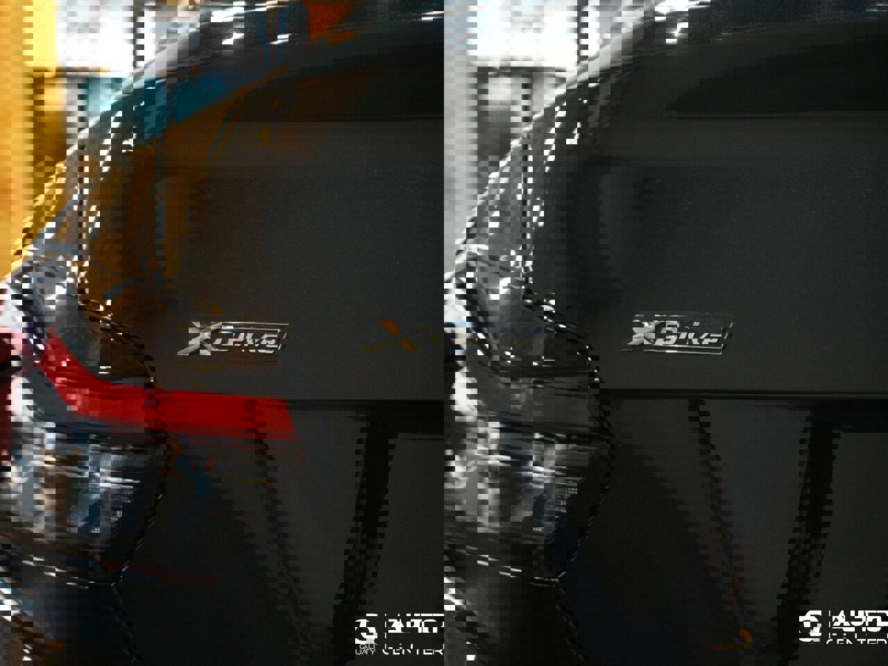 Used 2024 BMW 230i xDrive Coupe image 7