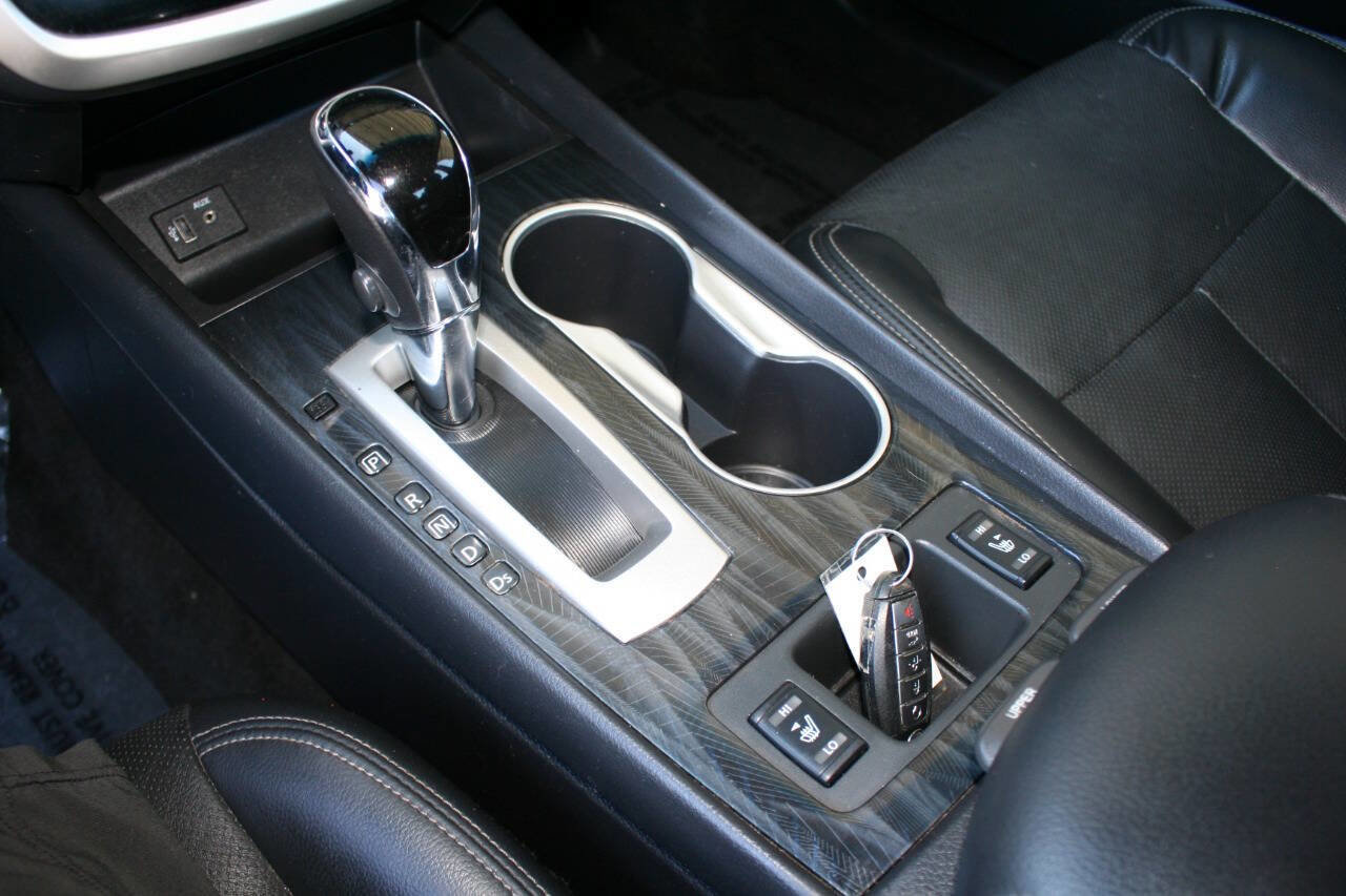 Used 2018 Nissan Altima 2.5 SL FWD image 24