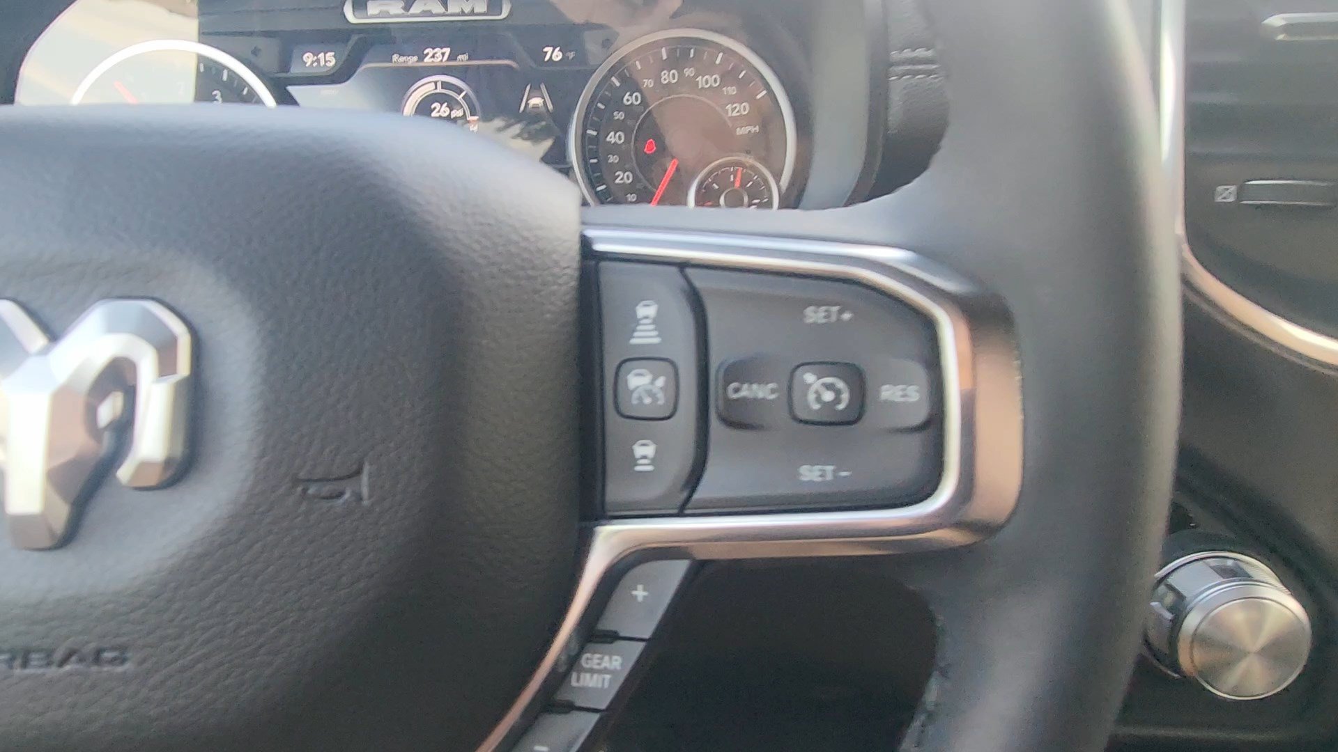 Used 2025 RAM 1500 Laramie w/ Sport Appearance Package AWD/4WD image 15