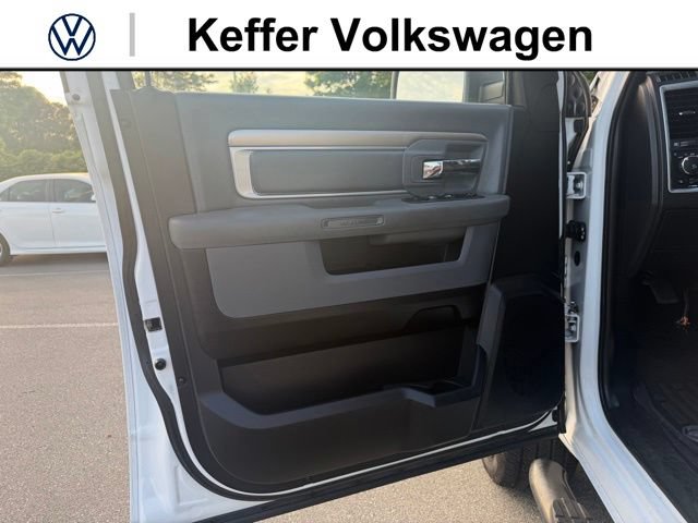 Used 2019 RAM 1500 Classic Warlock AWD/4WD image 14