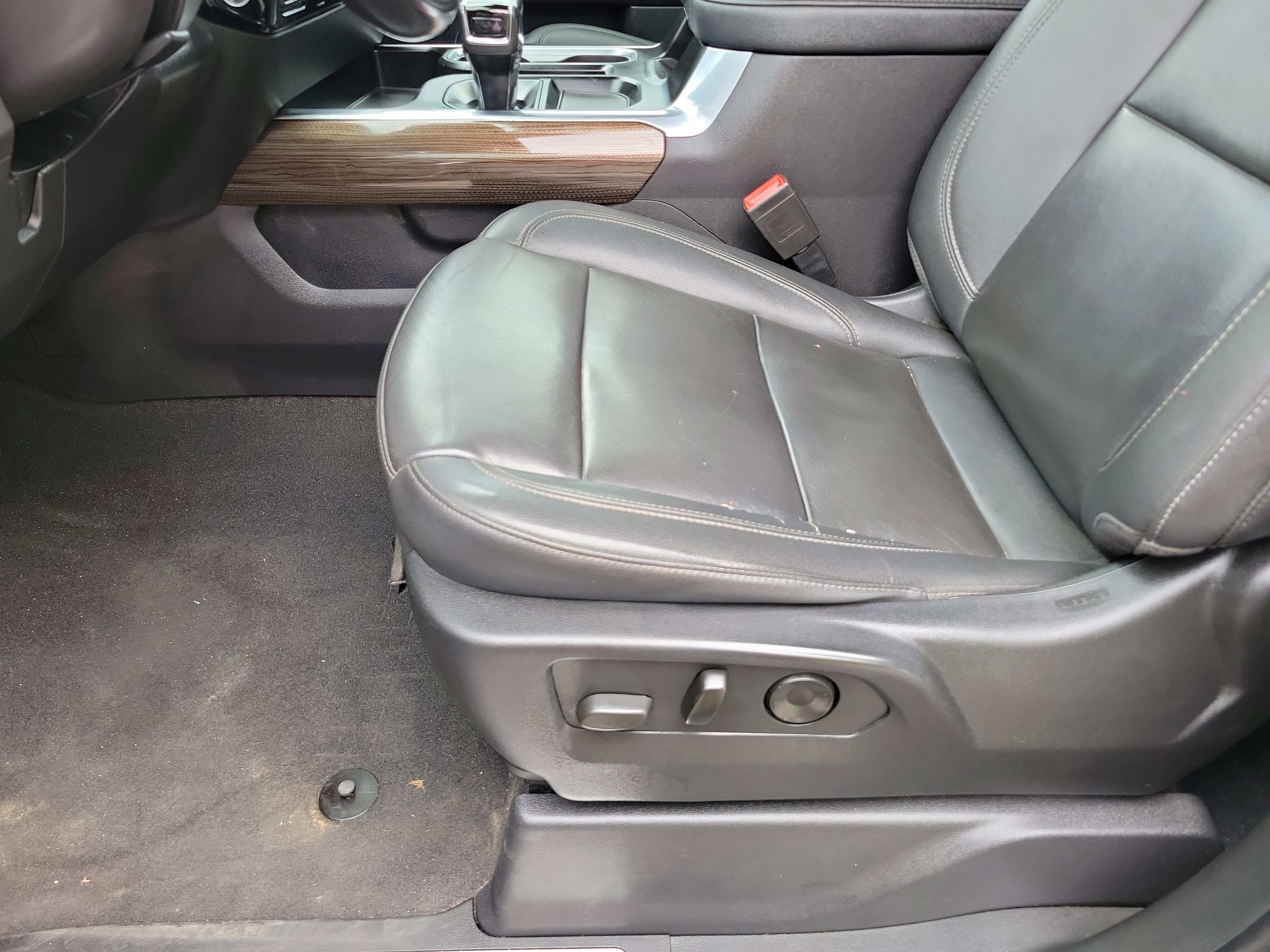 Used 2022 Chevrolet Silverado 1500 LT Trail Boss w/ LT Trail Boss Premium Package image 6