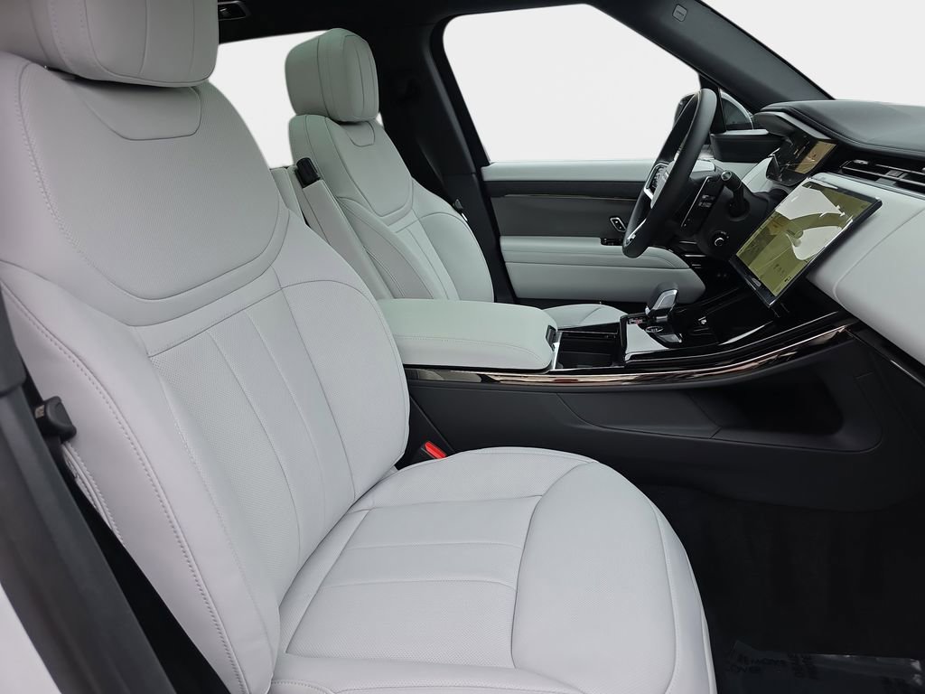 New 2026 Land Rover Range Rover Sport SE AWD/4WD image 10