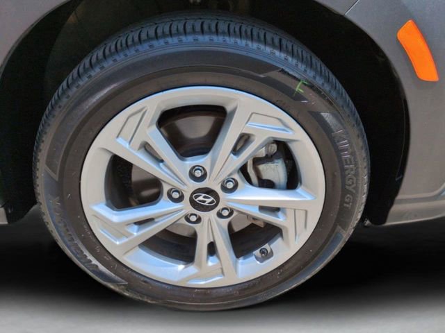Used 2022 Hyundai Kona SEL image 22