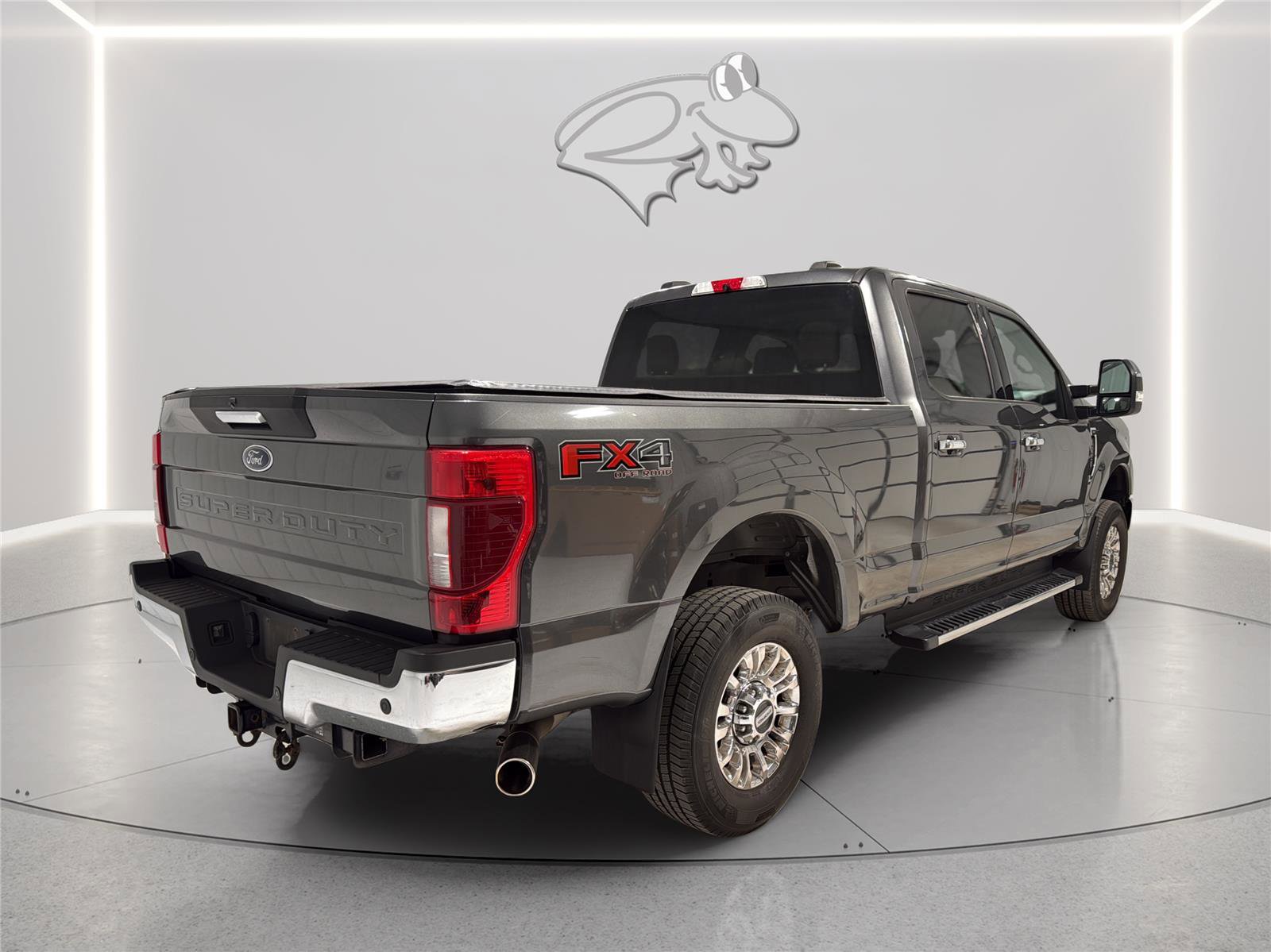 Used 2020 Ford F250 XLT w/ XLT Premium Package AWD/4WD image 7