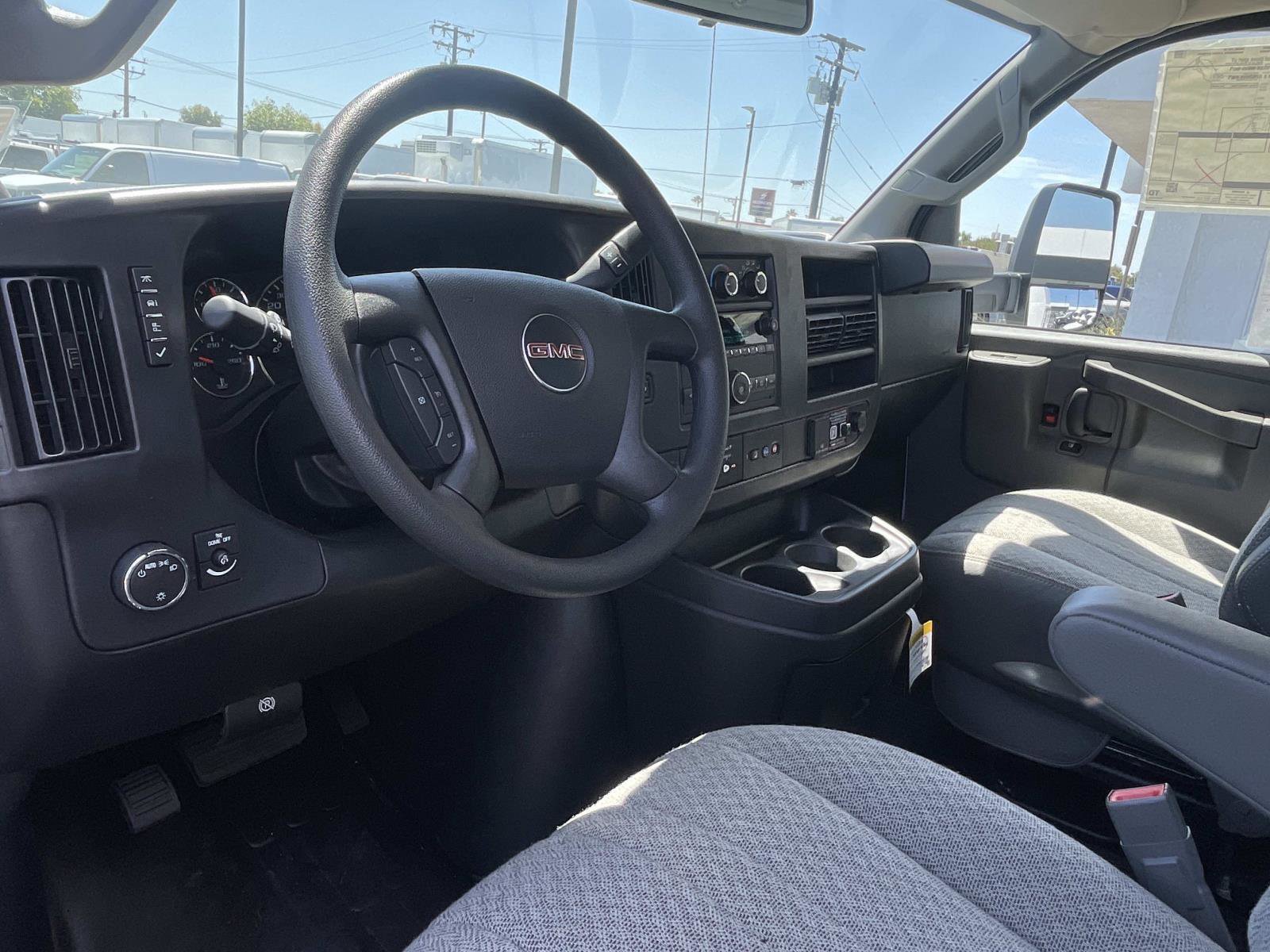 New 2026 GMC Savana 3500 w/ Power Convenience Package RWD image 7