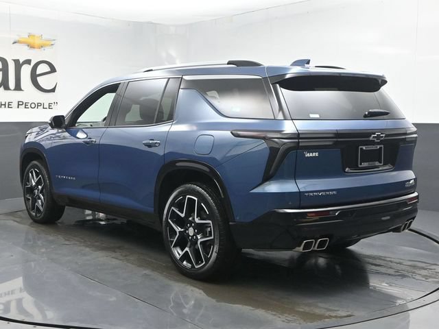 Used 2025 Chevrolet Traverse High Country w/ LPO, Floor Liner Package FWD image 38