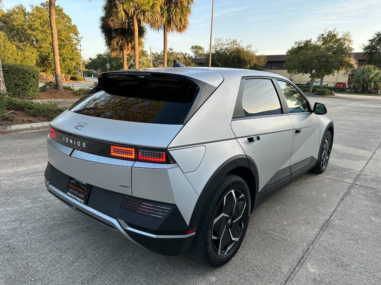 Used 2023 Hyundai Ioniq 5 SEL w/ Cargo Package image 3