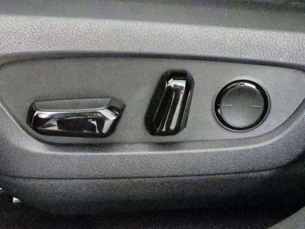 Used 2023 Lexus RX 350 Premium Plus w/ Cold Area Package image 15