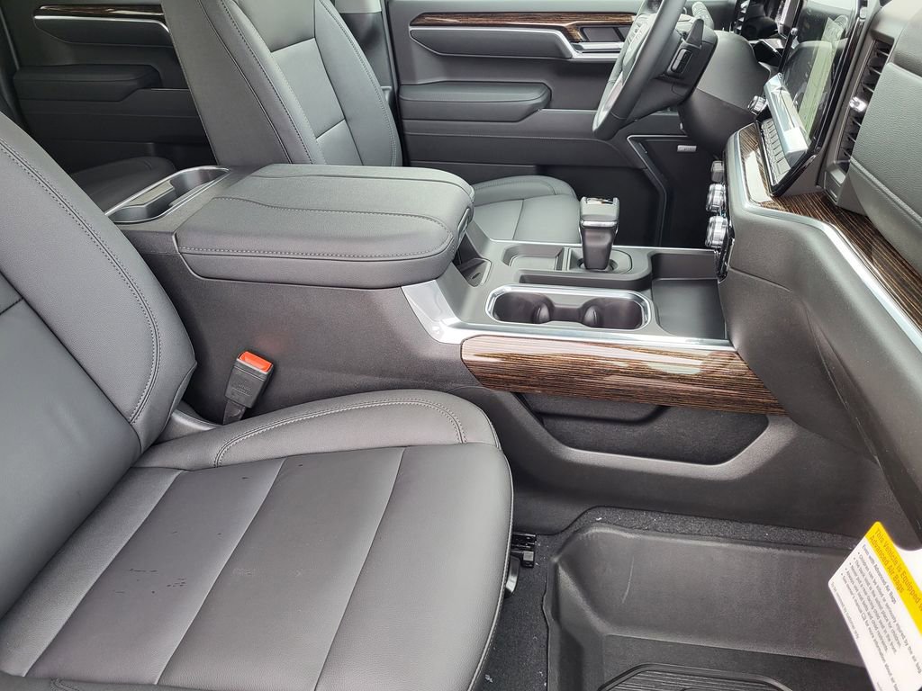 New 2026 GMC Sierra 1500 Elevation w/ Elevation Premium Package image 9