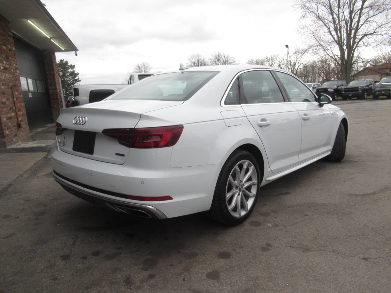 Used 2019 Audi A4 2.0T Premium Plus w/ Premium Plus Package image 12