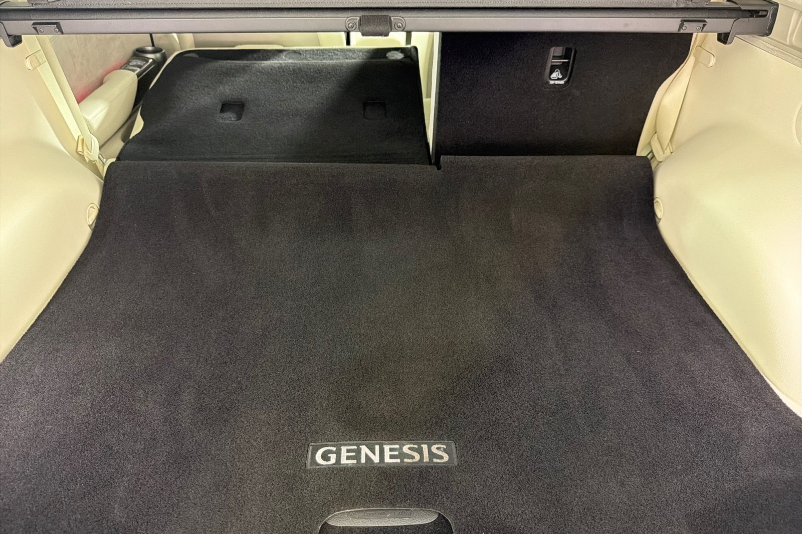 Used 2023 Genesis GV60 Performance AWD/4WD image 14