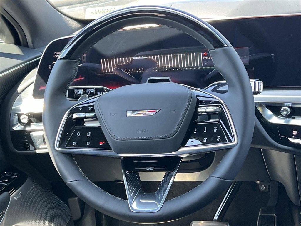 New 2026 Cadillac Lyriq V image 12