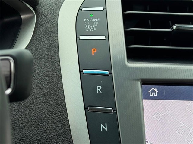 Used 2020 Lincoln MKZ Standard w/ Convenience Package image 18