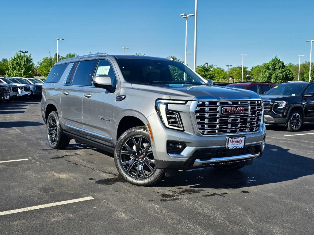 New 2026 GMC Yukon XL Denali w/ Sun & Power Step Package AWD/4WD image 2