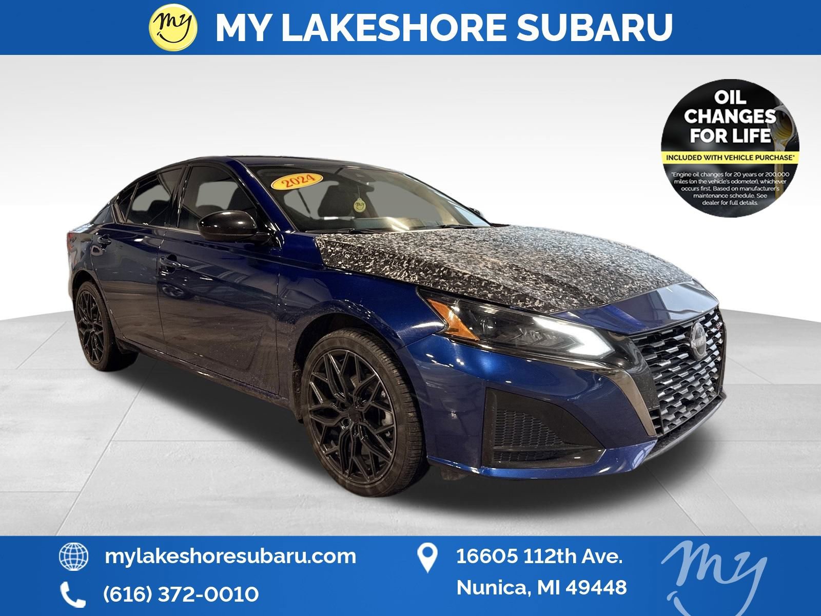 Used 2024 Nissan Altima 2.5 SR w/ SR Premium Package image 1