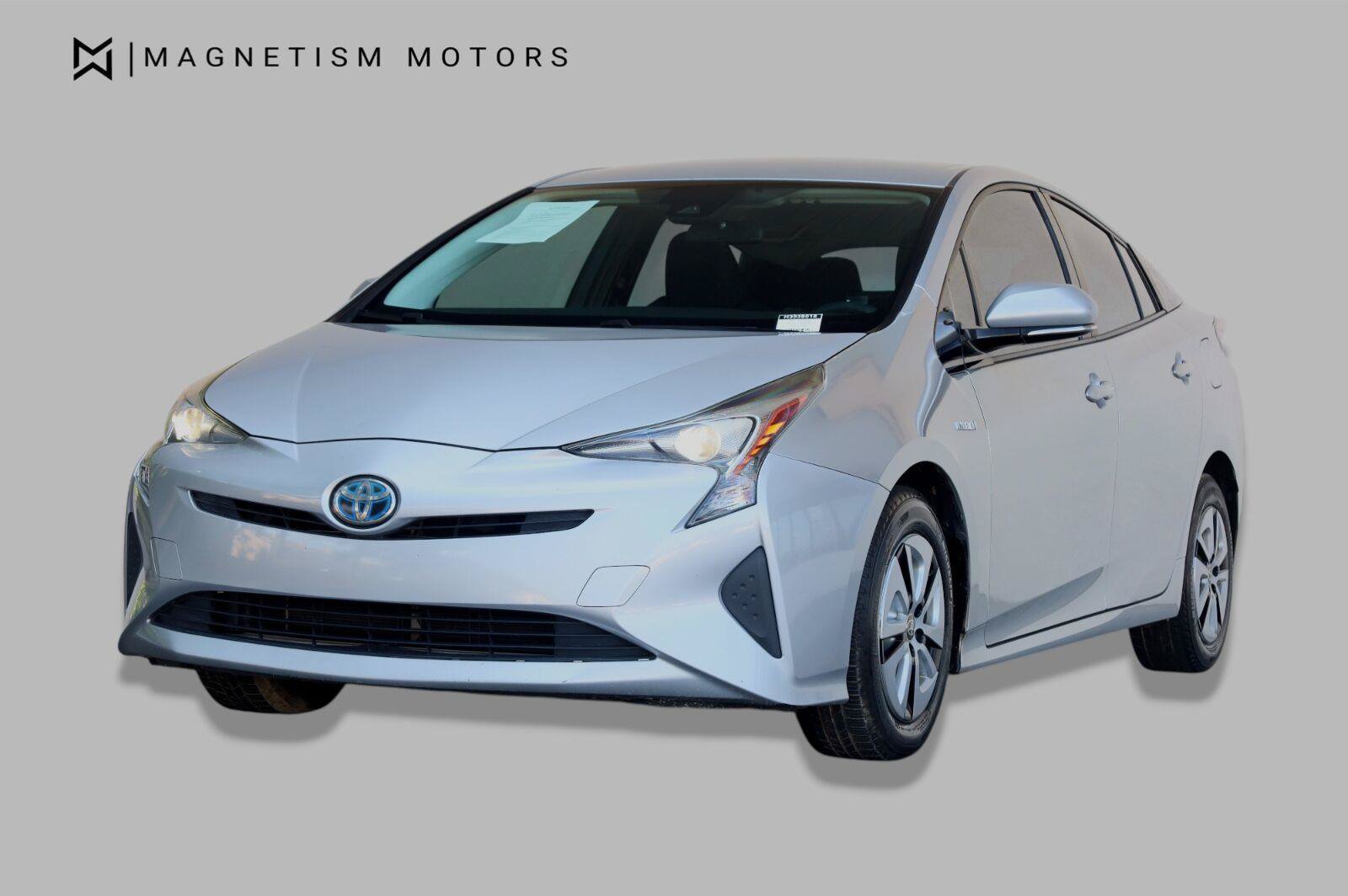 Used 2017 Toyota Prius Two FWD image 6
