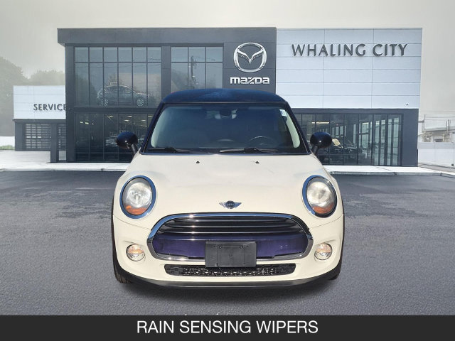 Used 2017 MINI Cooper 2-Door Hardtop FWD image 2