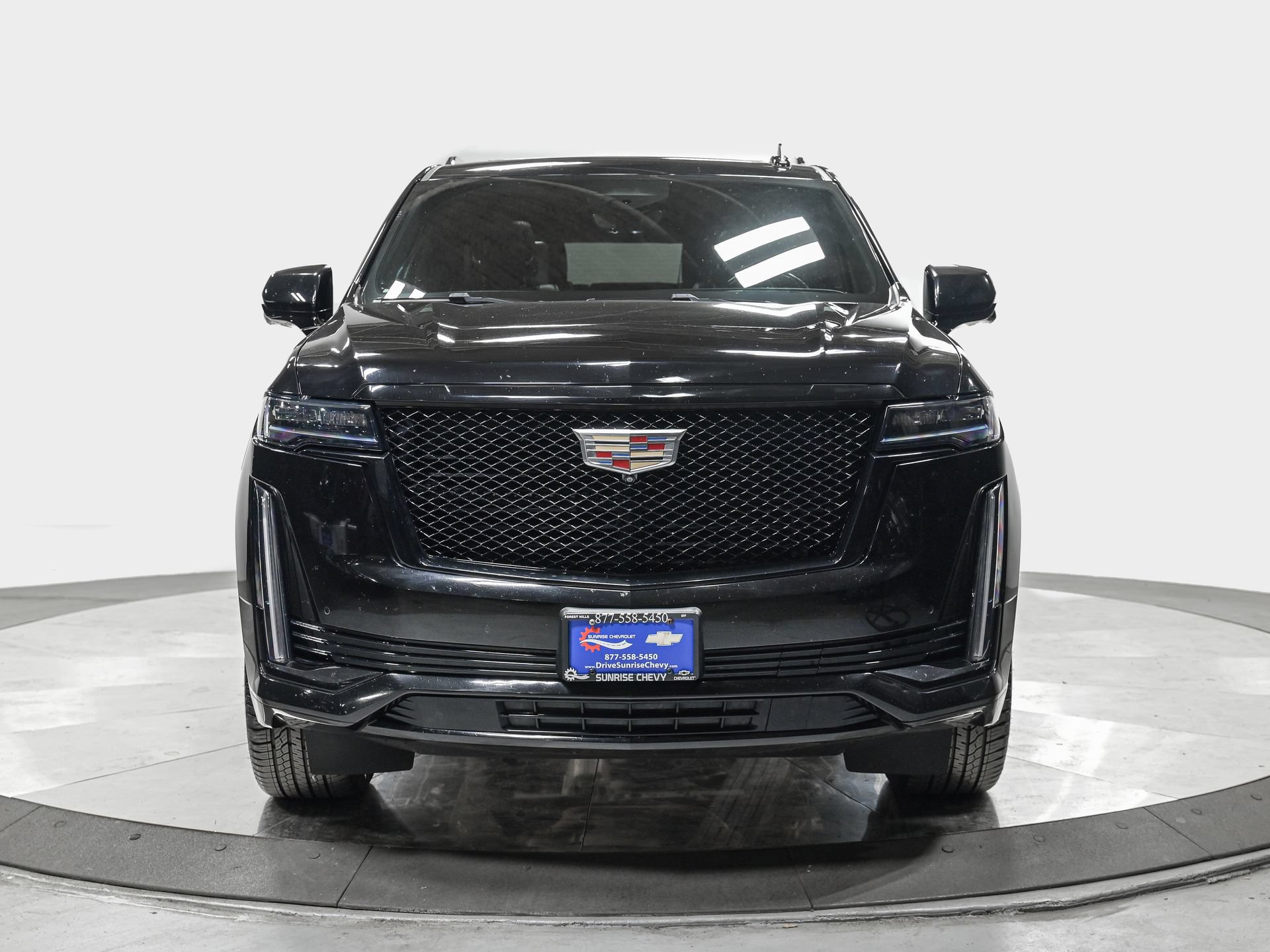 Used 2021 Cadillac Escalade ESV Sport w/ Driver Assist Tech Package AWD/4WD image 10