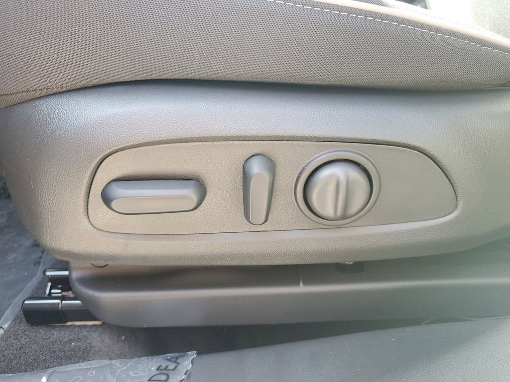 New 2026 Chevrolet TrailBlazer LT w/ Convenience Package image 22