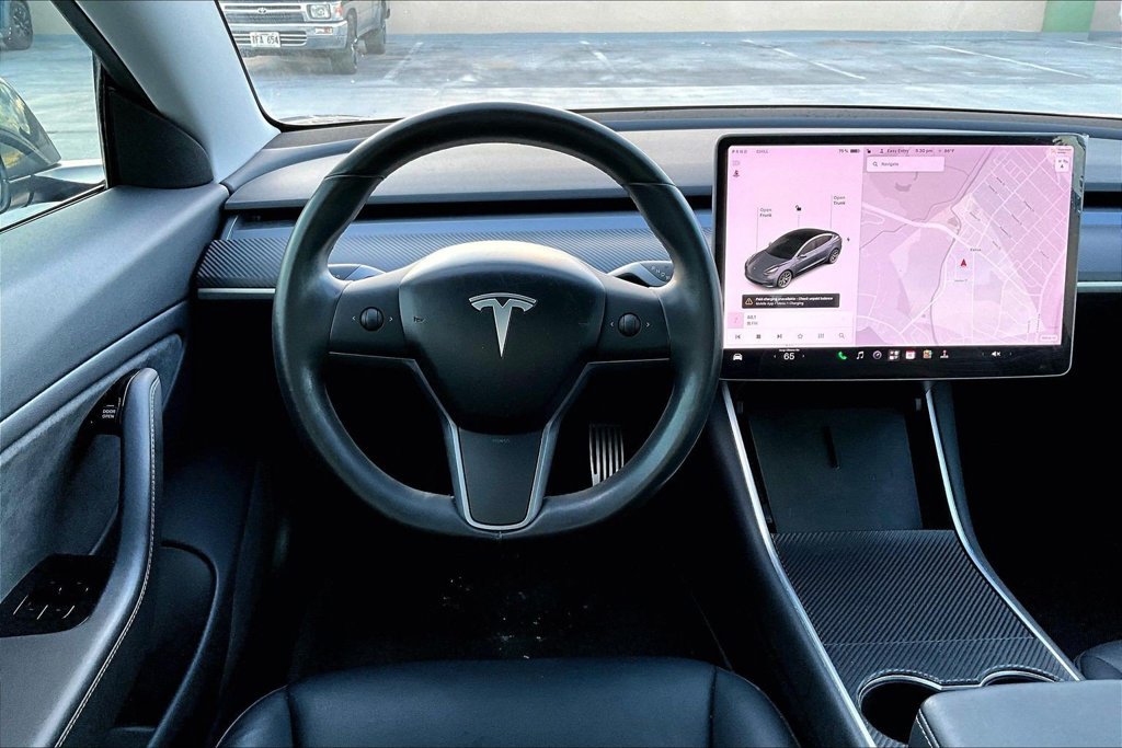 Used 2019 Tesla Model 3 Mid Range RWD image 5