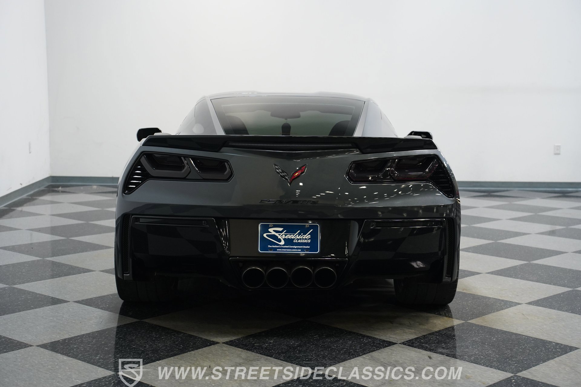 Used 2017 Chevrolet Corvette Stingray Coupe w/ Carbon Flash Badge Package image 10