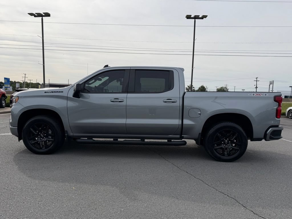 Used 2024 Chevrolet Silverado 1500 RST w/ Rally Edition AWD/4WD image 4