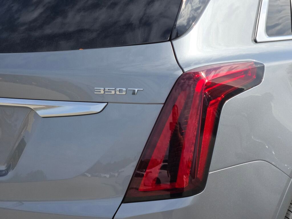 New 2025 Cadillac XT5 Premium Luxury w/ LPO, Floor Liner Package FWD image 13