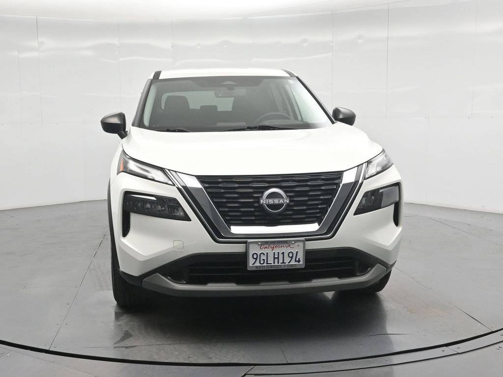 Used 2023 Nissan Rogue S image 54
