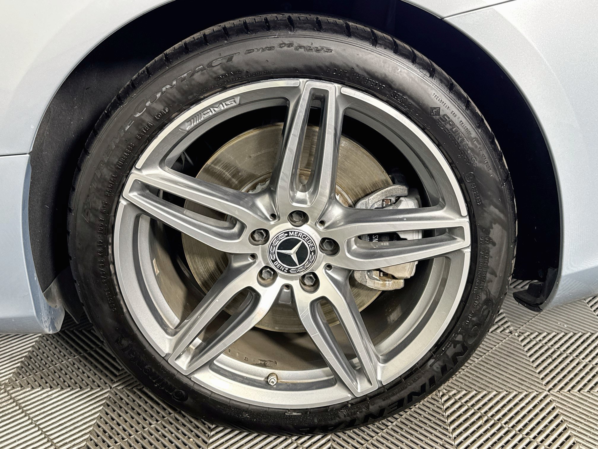 Used 2019 Mercedes-Benz E 450 Coupe w/ Parking Assistance Package image 30
